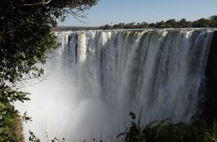 Victoria Falls High Water (Pixabay)