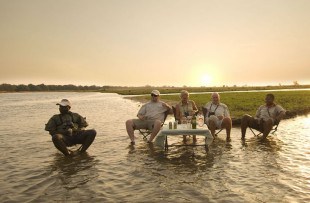 Zambezi Life Styles - sundowner drinks (ABC webiste)